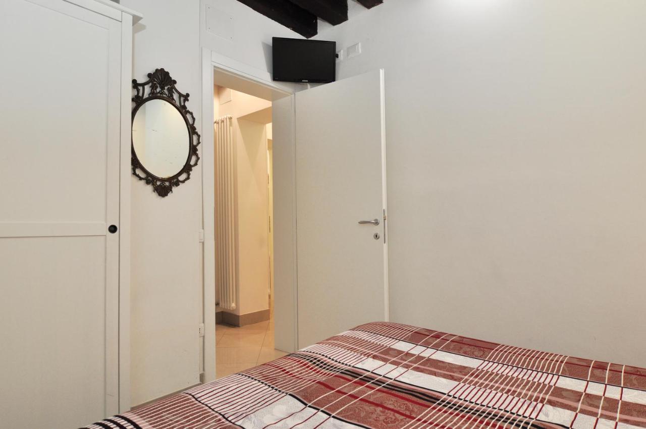 Cozy Apartment Near Rialto Bridge/ St.Mark Square Velence Kültér fotó