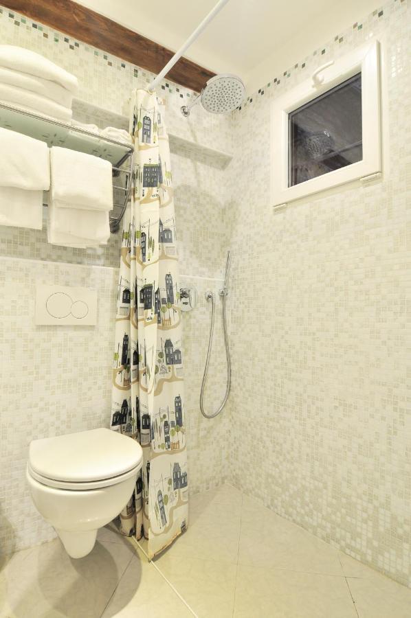 Cozy Apartment Near Rialto Bridge/ St.Mark Square Velence Kültér fotó